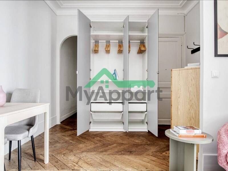 Maison à louer, 25m², PARIS 9E