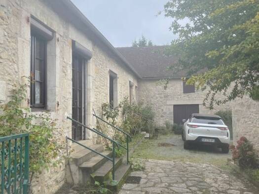 Maison à vendre 180 000 € 6 pièces 2 chambres 100 m² 1 000 m² de terrain Thenon 24210