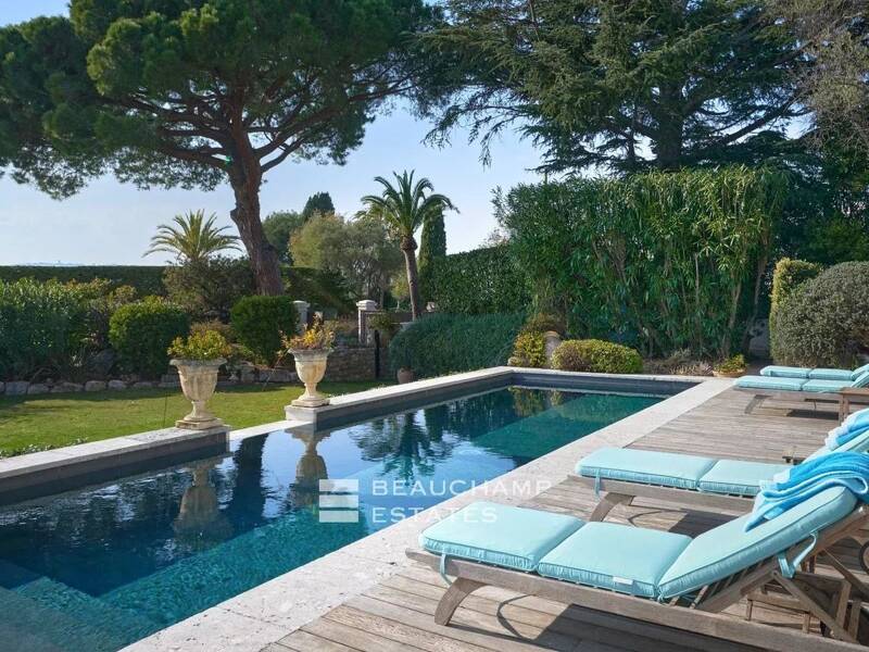 Maison à vendre, 300m², ANTIBES