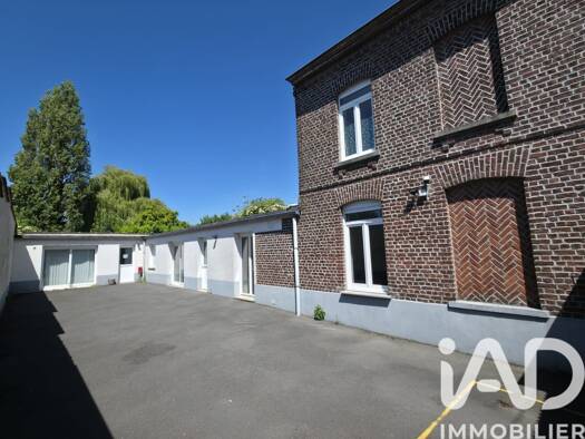 Maison à vendre 369 000 € 6 pièces 4 chambres 184 m² 298 m² de terrain Marlière Tourcoing 59200