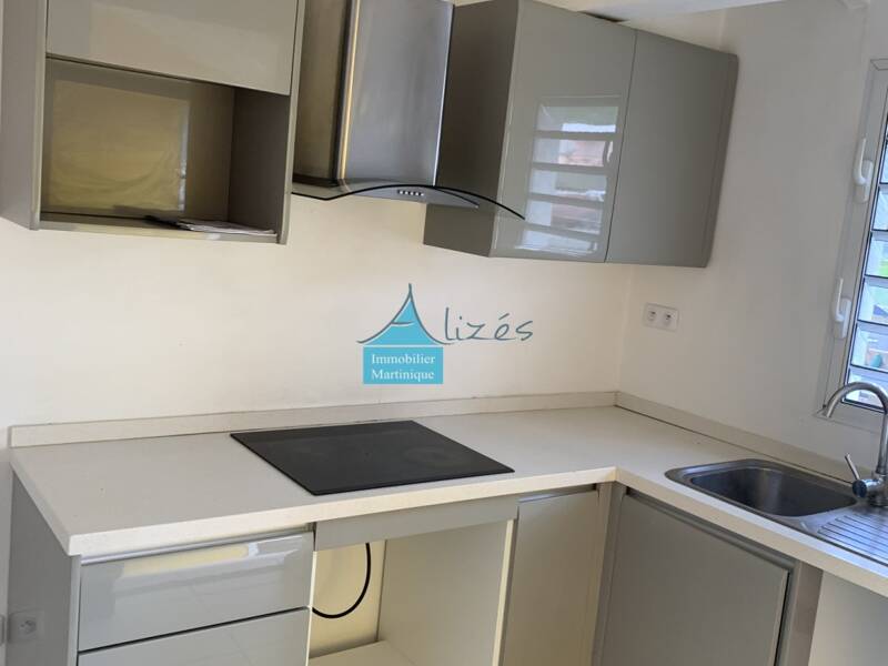 Maison à vendre, 70m², LES TROIS ILETS