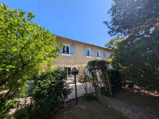 Maison à vendre 328 000 € 6 pièces 4 chambres 201 m² 4 360 m² de terrain Lannux 32400