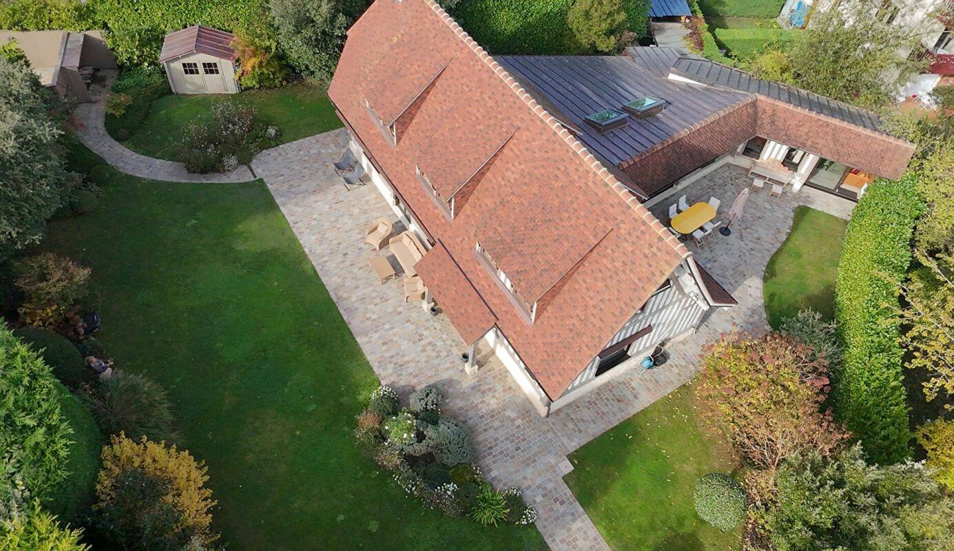 Maison à vendre, 235m², TOURGEVILLE