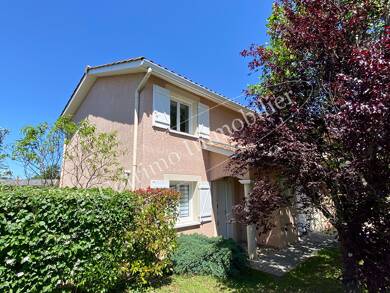 Maison à vendre 385 000 € 6 pièces 4 chambres 98 m² 241 m² de terrain Vurey Genas 69740