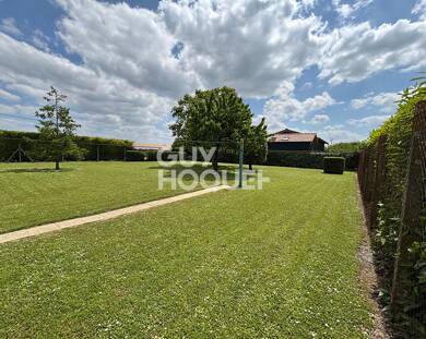 Terrain viabilisé à vendre 159 500 € 607 m² de terrain Andilly 17230