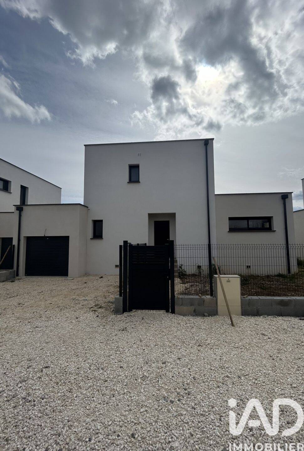 Maison à vendre, 94m², RIBAUTE LES TAVERNES