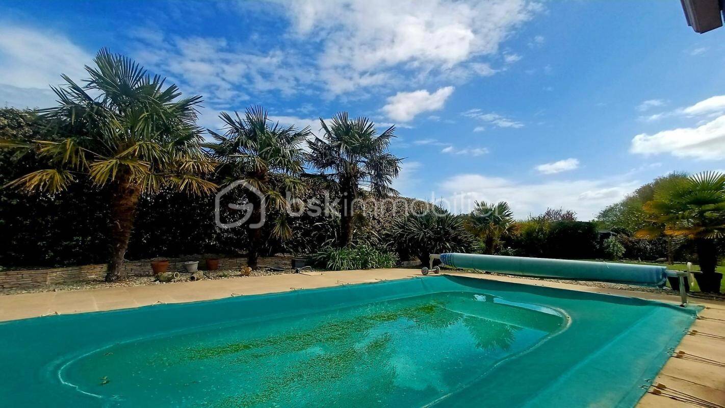 Maison à vendre, 200m², TALMONT SAINT HILAIRE
