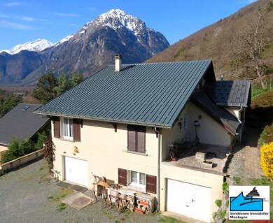 Maison à vendre 595 000 € 9 pièces 4 chambres 250 m² 850 m² de terrain Allemond 38114