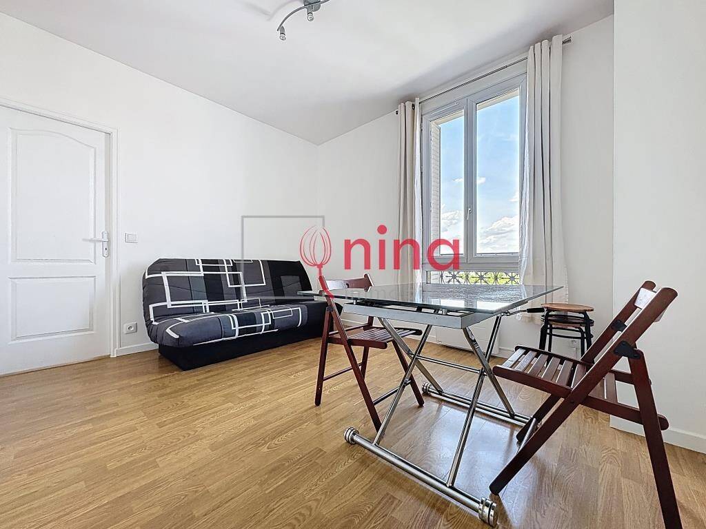 Maison à louer, 32m², SAINT MAUR DES FOSSES
