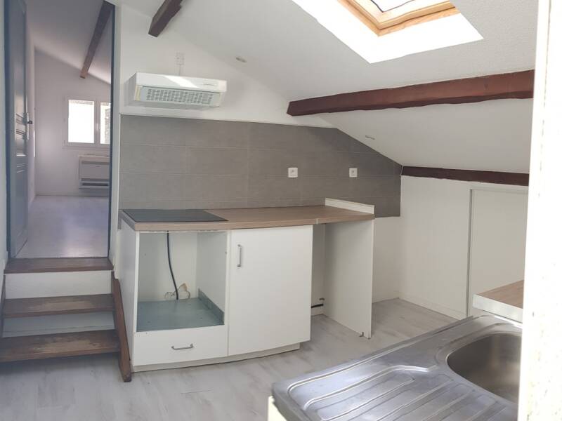 Maison à louer, 50m², EYGUIERES