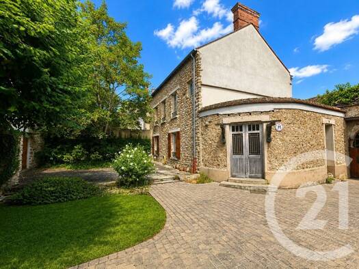 Maison à vendre 499 000 € 12 pièces 7 chambres 220 m² 1 000 m² de terrain Briis-sous-Forges 91640