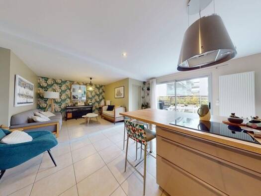 Maison à vendre 395 000 € 4 pièces 3 chambres 99,3 m² 170 m² de terrain Zone Industrielle Neuville-sur-Saône 69250