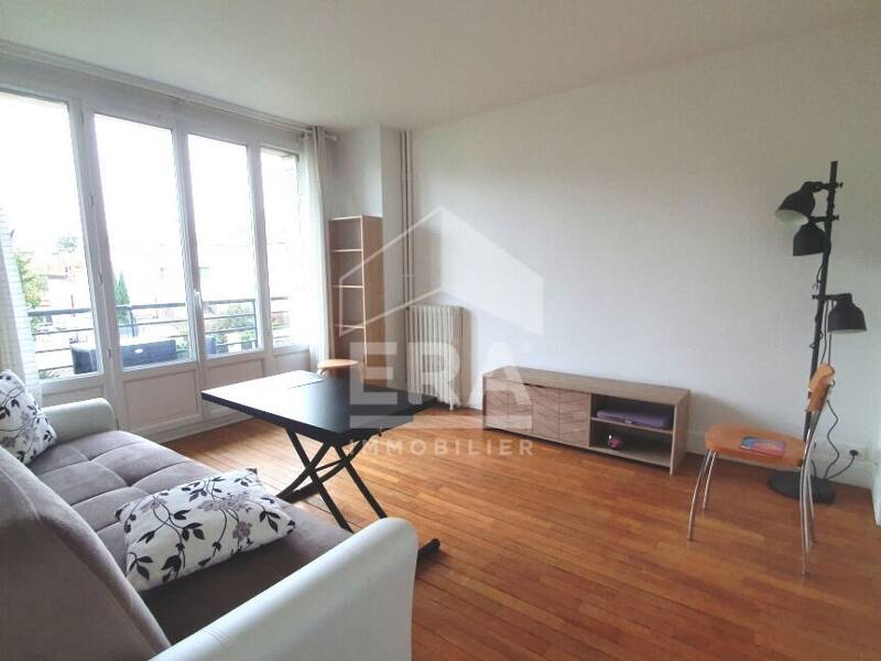 Maison à louer, 40m², SAINT MAUR DES FOSSES