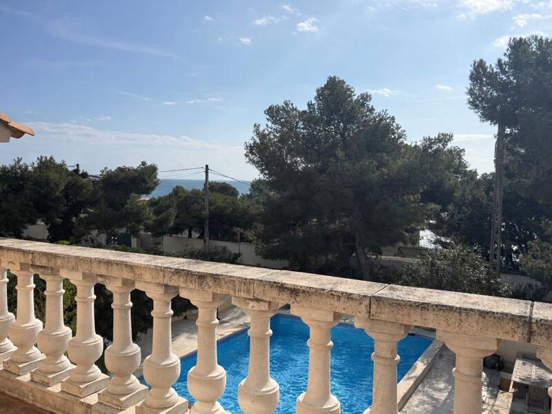 Maison à vendre, 300m², SAUSSET LES PINS