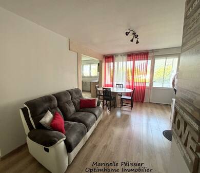 Appartement à vendre 211 000 € 4 pièces 3 chambres 69 m² Étage 2/4 Est Saint-Pierre-en-Faucigny 74800