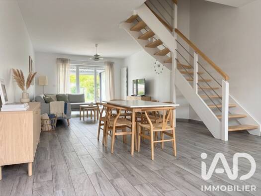Maison à vendre 277 000 € 5 pièces 4 chambres 105,9 m² 365 m² de terrain Le Pellerin 44640