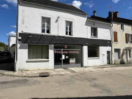 Loft à vendre 130 000 € 10 pièces 3 chambres 391 m² RDC/2 L'Isle-sur-Serein 89440