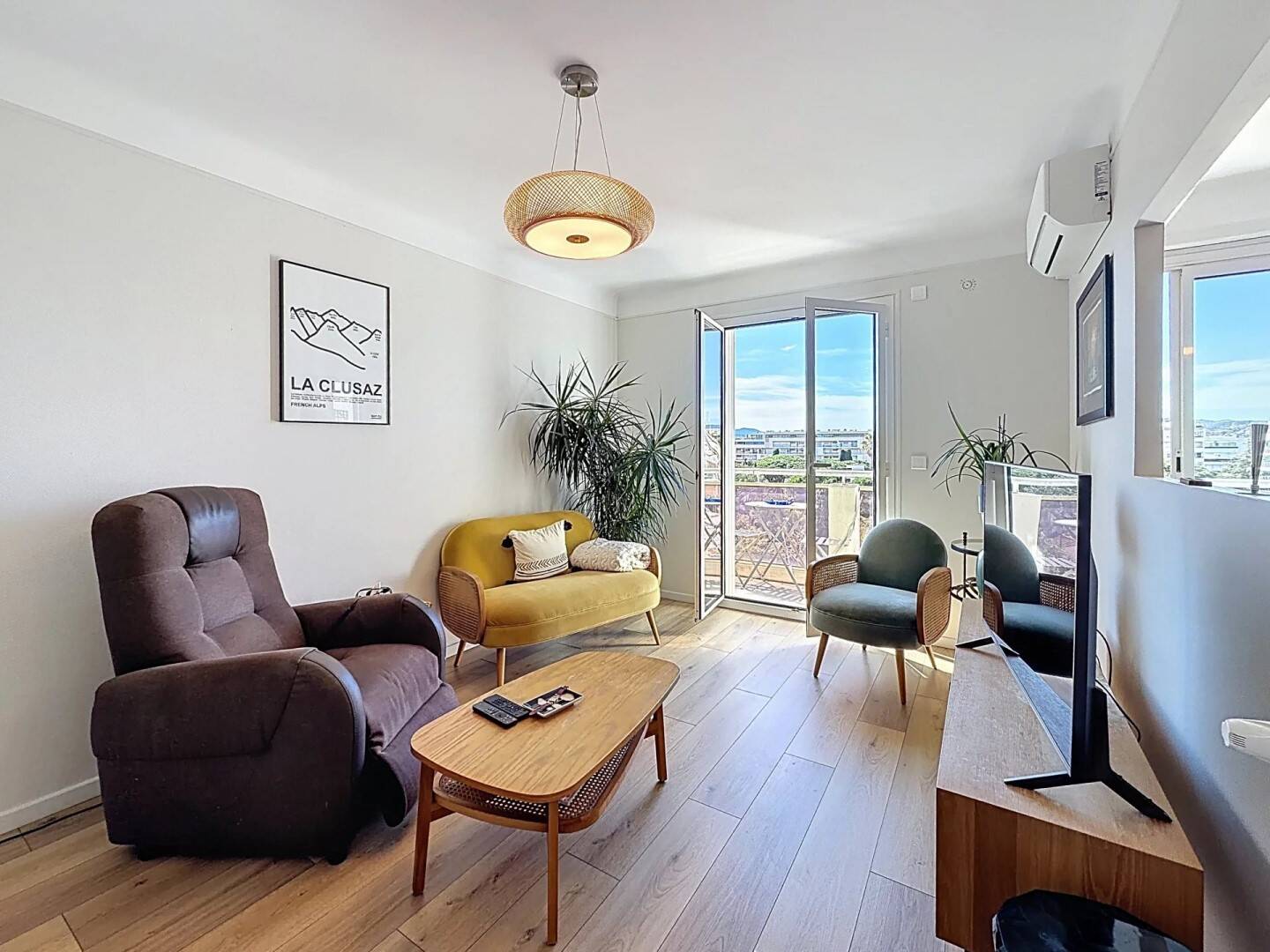 Maison à louer, 45m², CANNES