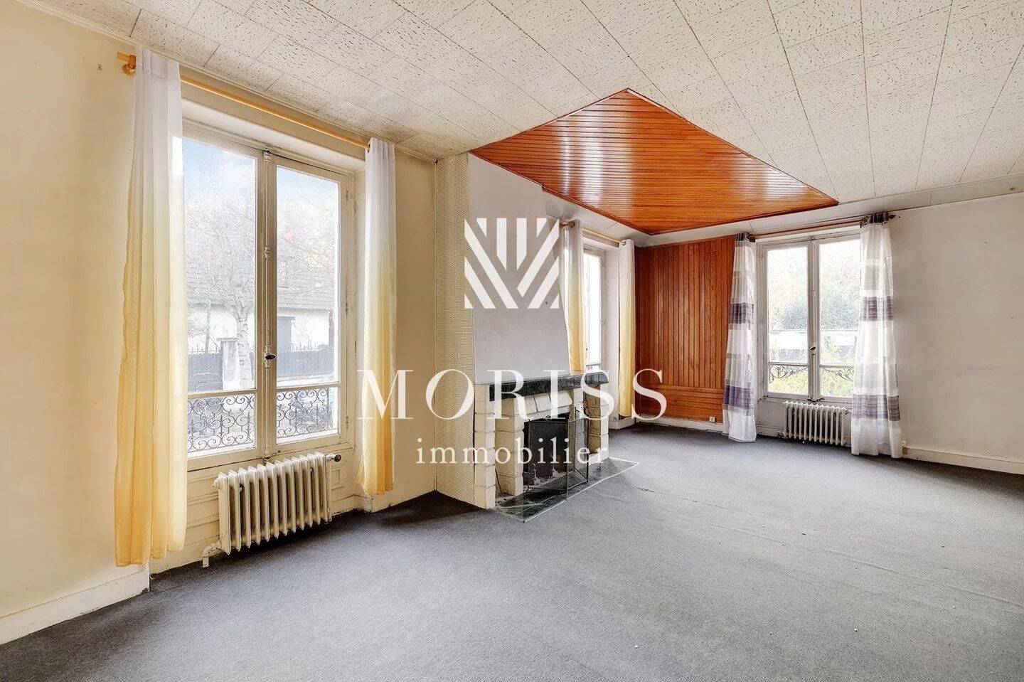 Maison à vendre, 131m², SAINT MAUR DES FOSSES