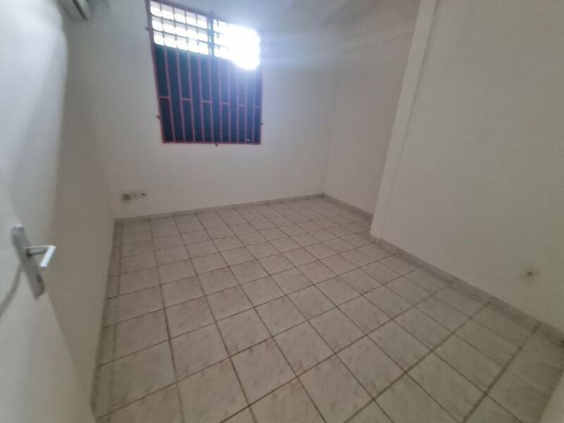 Maison à louer, 73m², CAYENNE