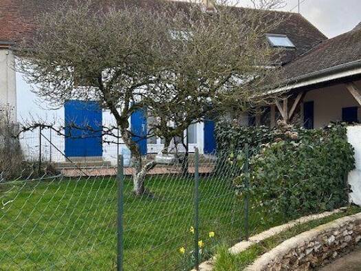 Maison à vendre 269 000 € 9 pièces 6 chambres 215 m² 3 800 m² de terrain La Ferté-Gaucher 77320