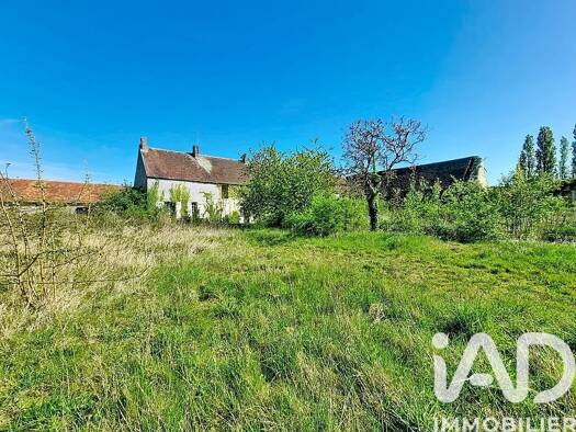 Maison à vendre 245 000 € 15 pièces 14 chambres 810 m² 4 080 m² de terrain Mortery 77160