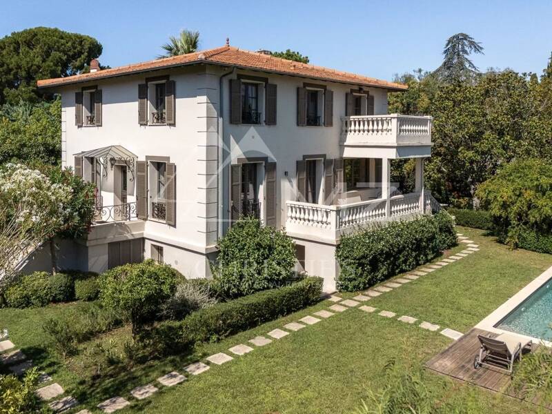 Maison à vendre, 239m², ANTIBES