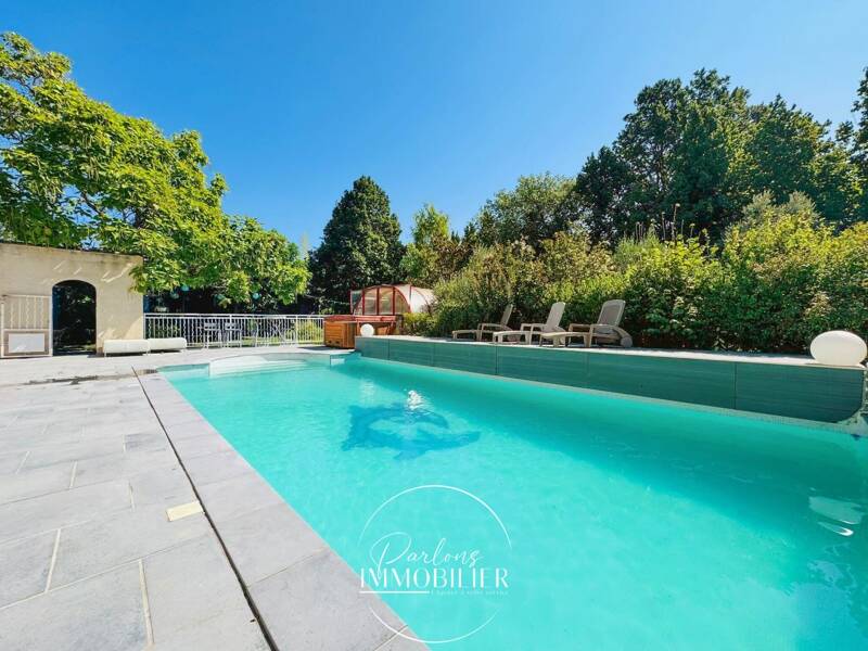 Maison à vendre, 240m², SAINT CANNAT