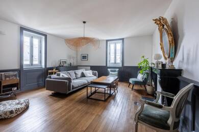 Appartement à vendre 650 000 € 5 pièces 3 chambres 134 m² Dernier étage, Étage 5/5 Centre Ville Nantes 44000