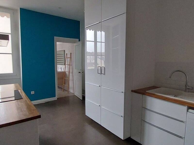 Maison à louer, 104m², LYON 2E