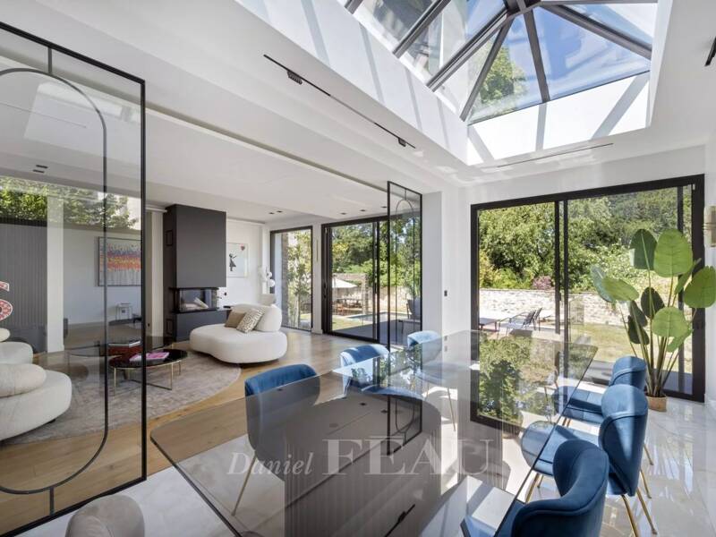 Maison à vendre, 400m², SAINT MAUR DES FOSSES