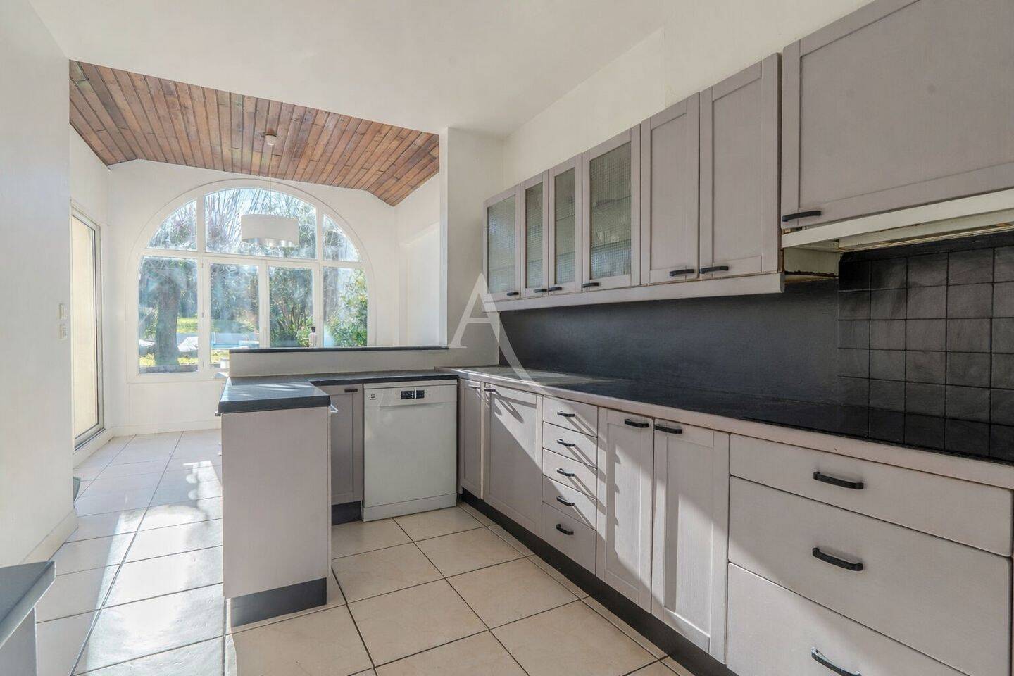 Maison à vendre, 210m², MERIGNAC
