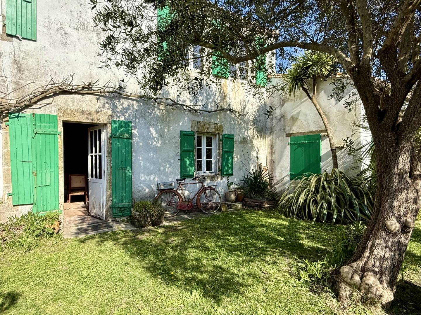 Maison à vendre, 240m², CHARENTE MARITIME