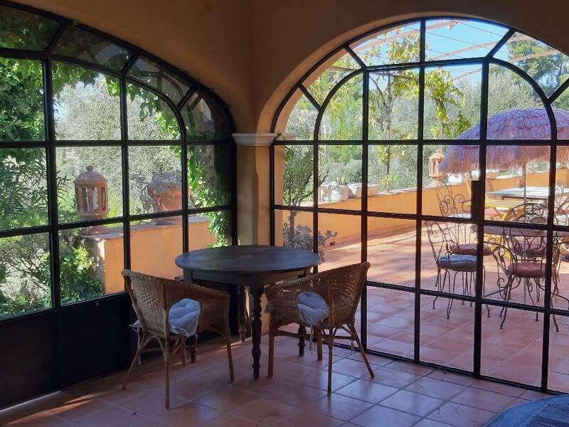 Maison à louer, 150m², LE CASTELLET