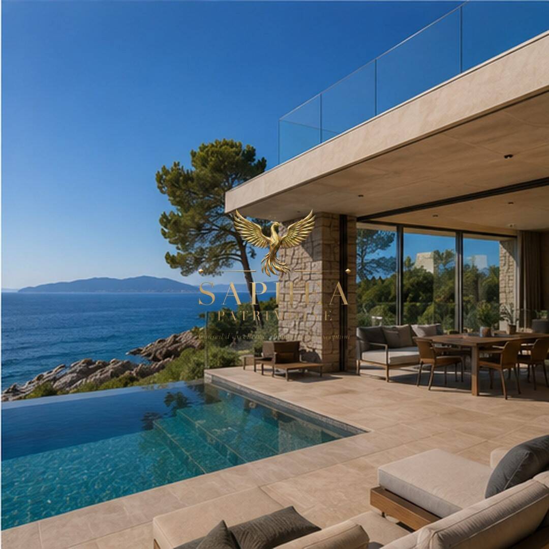 Maison à vendre, 300m², SANARY SUR MER