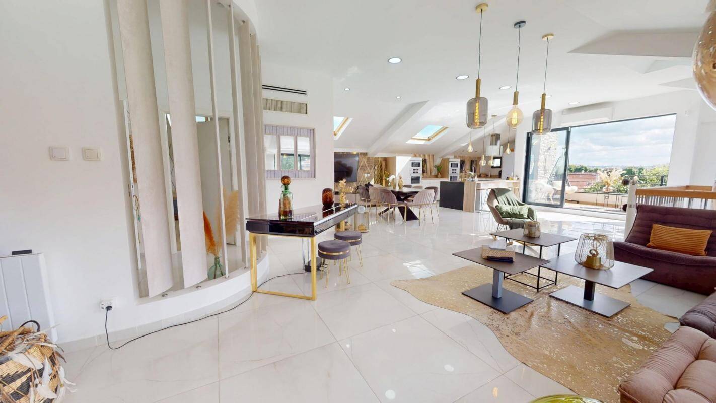 Maison à vendre, 291m², SAINT MAUR DES FOSSES