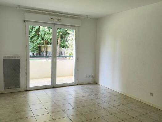 Appartement à vendre 159 000 € 2 pièces 34 m² RDC Saint Frédéric-Sainte Croix Bayonne 64100