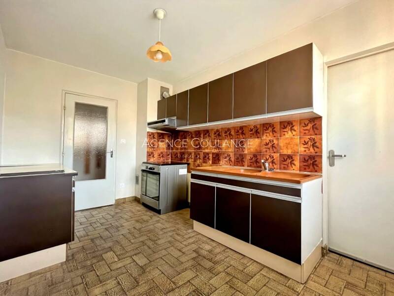 Maison à louer, 84m², MARSEILLE 11E