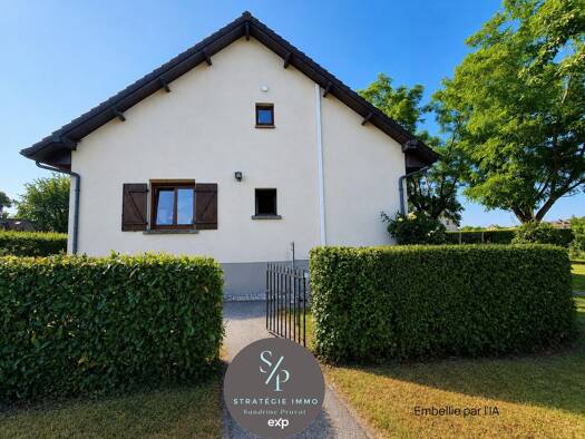 Maison à vendre 182 000 € 6 pièces 5 chambres 135,5 m² 1 111 m² de terrain Gournay-en-Bray 76220