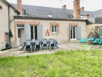 Maison à louer 645 € 3 pièces 2 chambres 78 m² 1 248 m² de terrain Centre Ville Romorantin-Lanthenay 41200