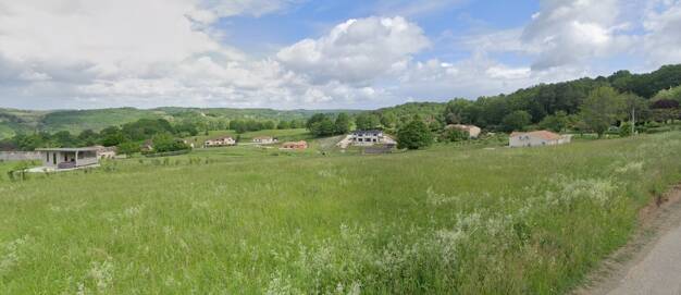 Terrain constructible à vendre 26 000 € Castels et Bézenac 24220