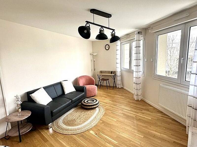 Maison à louer, 66m², LYON 3E