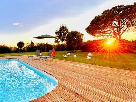 Maison à vendre 1 090 000 € 10 pièces 5 chambres 243 m² 3 100 m² de terrain Malissard 26120