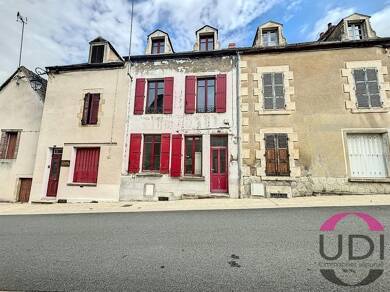 Maison à vendre 30 000 € 4 pièces 3 chambres 89 m² 86 m² de terrain Huriel 03380