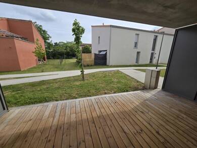 Appartement à louer 562 € 2 pièces 1 chambre 42 m² RDC/1 Vieux Village Pibrac 31820