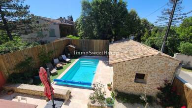 Maison de plain-pied à vendre 520 000 € 9 pièces 5 chambres 275 m² Grillon 84600