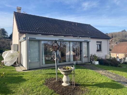 Pavillon en viager occupé Bouquet 63 600 € 5 pièces 3 chambres 101 m² Centre Ville Guéret 23000