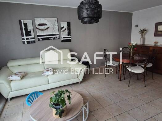 Maison à vendre 160 000 € 3 pièces 2 chambres 64 m² 45 m² de terrain Montrevel-en-Bresse 01340