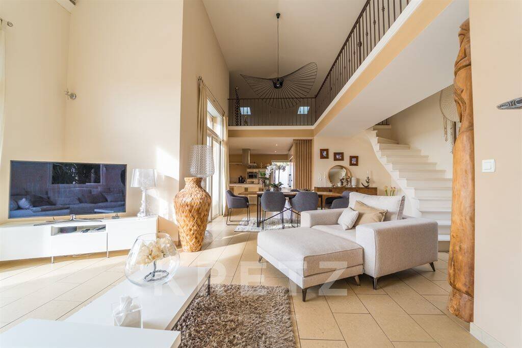 Maison à vendre, 241m², BEZIERS