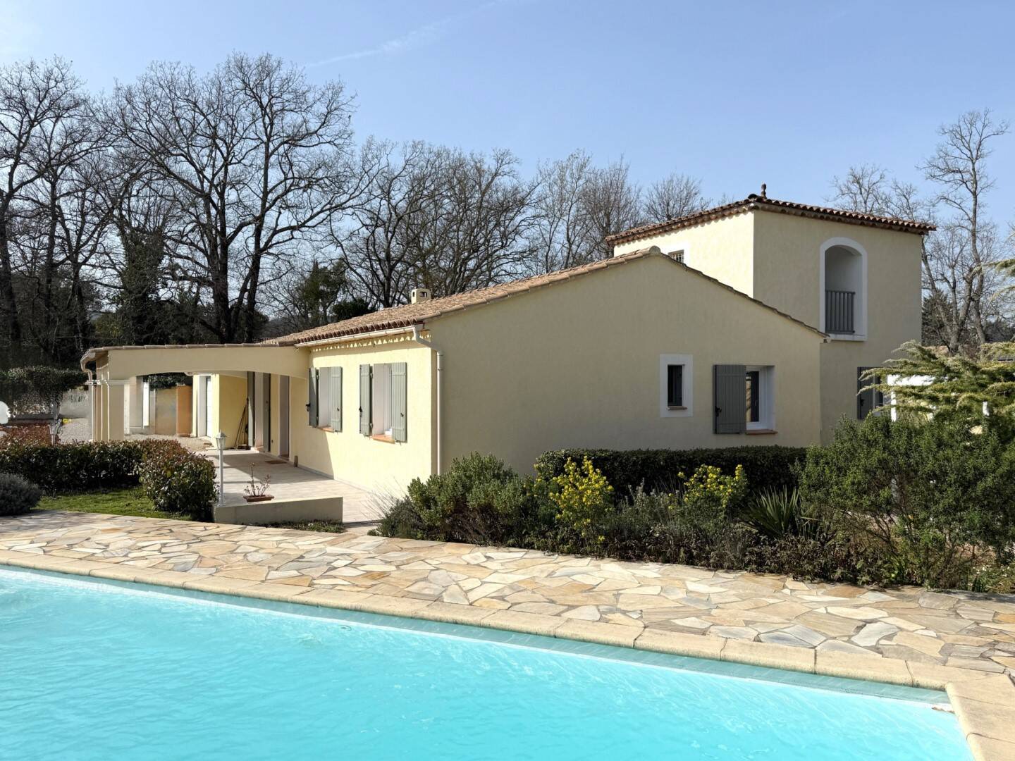 Maison à vendre, 145m², BAGNOLS EN FORET